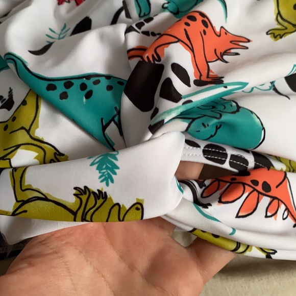 Bathing suit top - Picture 2 of 3